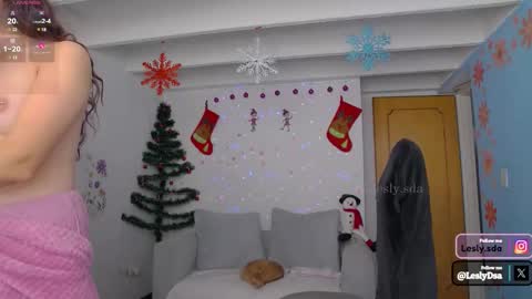 Lesly online show from December 14, 4:08 pm