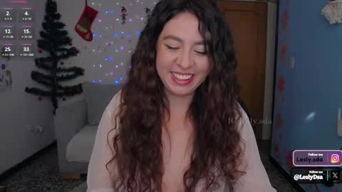 Lesly online show from December 11, 8:39 pm