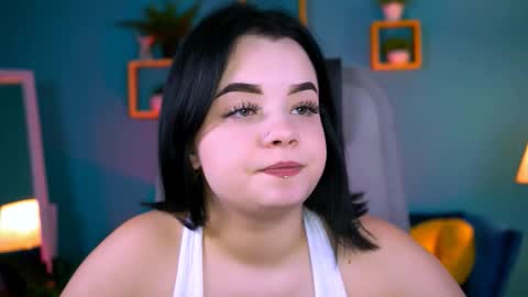 LeslieRowe online show from October 3, 4:56 pm