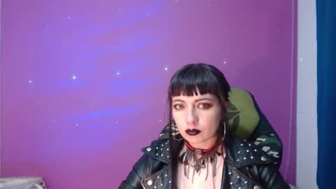 lestatdlion online show from December 20, 10:54 pm