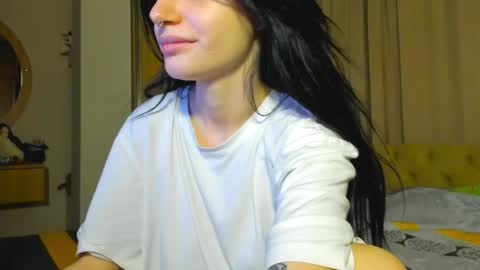 lesyaliss online show from May 16, 12:46 am
