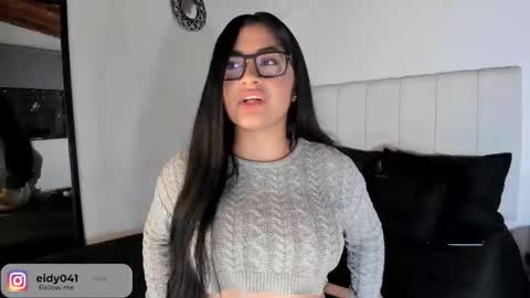 Leticia online show from October 1, 2:05 am