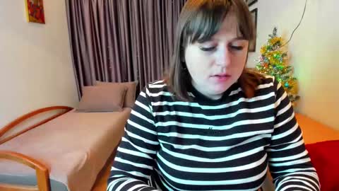 Naomi online show from January 8, 6:50 am