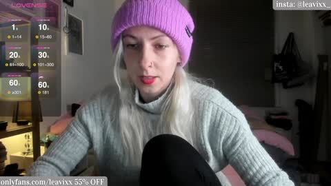 LeaVixx online show from January 13, 6:05 pm