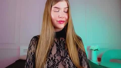 LexieSugar online show from January 15, 5:30 pm