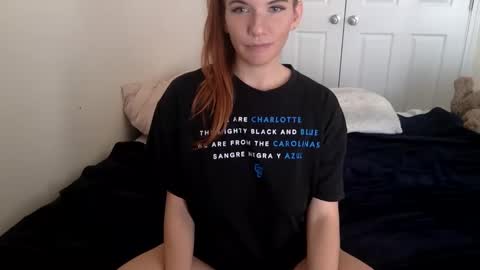 Snapshot of lexiial0 chatting on December 2, 4:18 pm Alexia L. online show from December 2, 4:18 pm