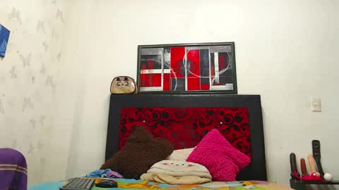 lexistone  online show from November 21, 4:36 am