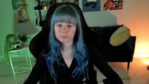 Snapshot of lexiwenford chatting on September 24, 2:54 am Lexi Wenford NO NUDE GODDESS online show from September 24, 2:54 am