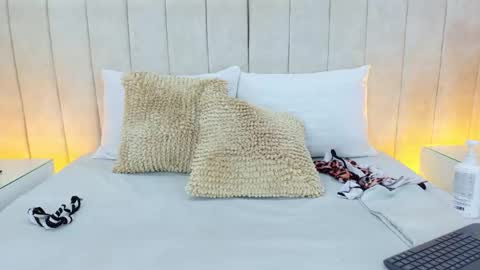 lexxi_gb online show from March 19, 8:57 pm