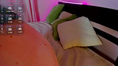 lexi miu online show from October 21, 7:07 pm