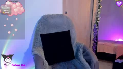 Lexy online show from April 8, 6:26 am