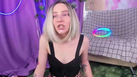 LexxxY online show from September 17, 6:55 am