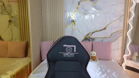 lexy_tay online show from February 24, 11:42 am