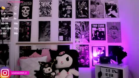 LexyJoyce online show from April 11, 11:30 pm