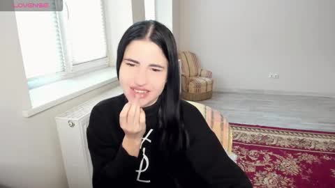 lexyswett online show from November 30, 11:14 am