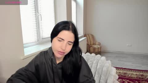 lexyswett online show from December 1, 11:25 am