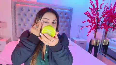 Lia  online show from November 5, 3:12 am