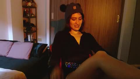 liliana online show from February 18, 1:54 pm