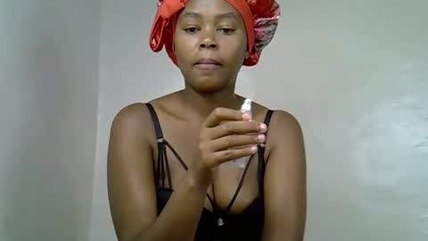 lia online show from September 12, 9:44 pm