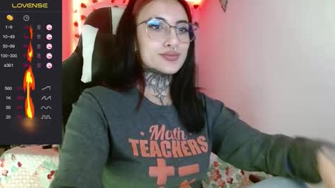 lia spicy   ig online show from January 8, 5:06 pm