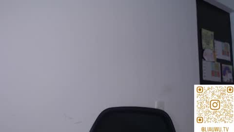 Snapshot of liaa_cute_ chatting on March 4, 5:11 am lia online show from March 4, 5:11 am
