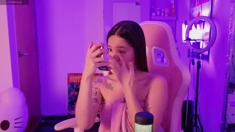 Lia Butera online show from April 29, 8:25 pm