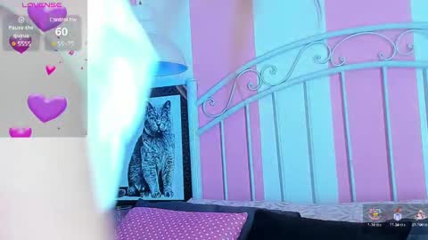 Snapshot of liah_grey8 chatting on January 8, 9:23 pm ---Liah--- online show from January 8, 9:23 pm