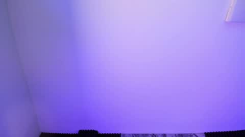 Liah Fontaine online show from April 20, 11:35 am