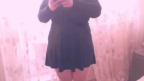 miss Lia  colection for travel online show from January 12, 11:17 am