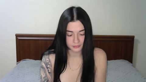 liana_diva online show from February 21, 7:43 pm