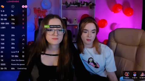 Snapshot of liana_kisses chatting on February 14, 8:59 pm Little Liana online show from February 14, 8:59 pm