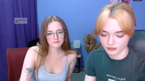 Snapshot of liana_kisses chatting on January 15, 8:16 pm Little Liana online show from January 15, 8:16 pm