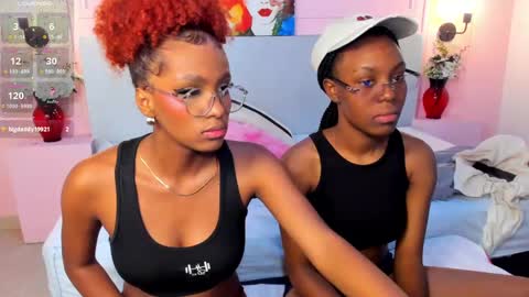 LiannaDixon online show from February 8, 2:27 pm