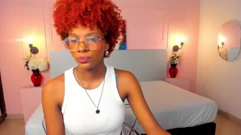 LiannaDixon online show from February 4, 12:11 pm