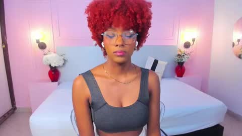 LiannaDixon online show from January 26, 1:58 pm