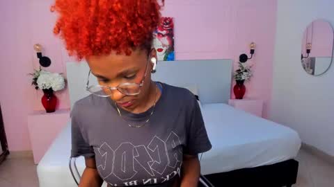 LiannaDixon online show from February 3, 12:14 pm