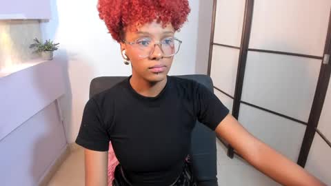 LiannaDixon online show from January 24, 1:36 pm