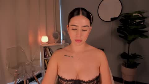 Lia online show from October 8, 12:42 pm