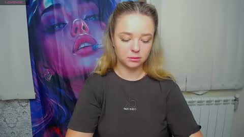Liara online show from June 25, 5:34 am