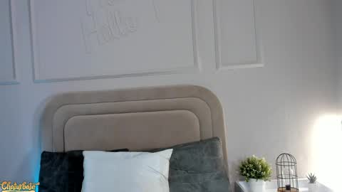 liastarkk online show from April 6, 11:44 am