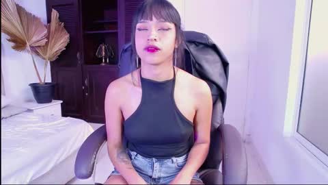 liilithstone online show from March 7, 2:13 pm