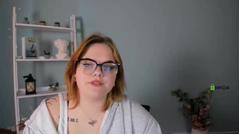 lika_pop online show from November 15, 9:54 am