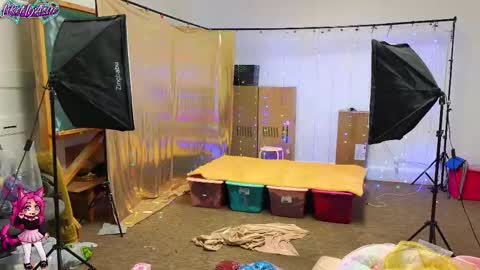 LikeMyAshe online show from September 28, 4:08 am