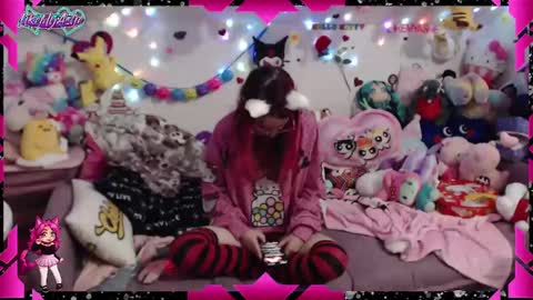 LikeMyAshe online show from January 12, 7:00 am