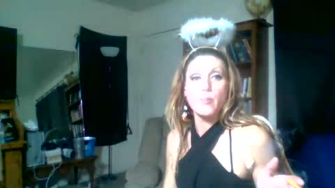 likerightnow online show from November 1, 7:45 am