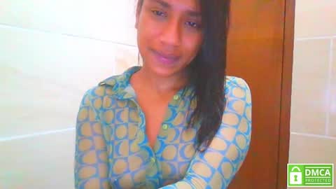 Snapshot of lil_ith chatting on January 17, 3:00 pm Lilith online show from January 17, 3:00 pm