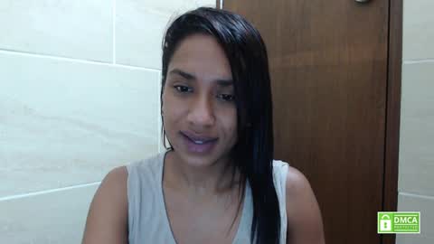 Snapshot of lil_ith chatting on February 5, 8:00 am Lilith online show from February 5, 8:00 am
