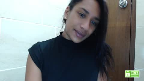 Snapshot of lil_ith chatting on January 31, 10:20 am Lilith online show from January 31, 10:20 am