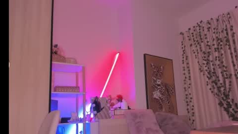 your type online show from November 24, 3:08 am