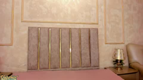 lila bailey  online show from September 17, 7:56 pm